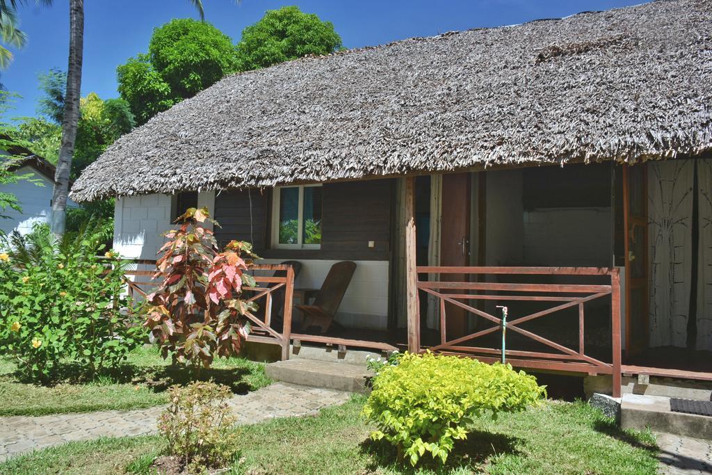 Ylang hôtel Ambondrona (Nosy Be) Exterior foto